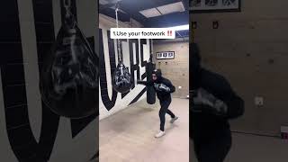 How to defend yourself against an aggressive fighter boxing mma ufc muaythai kickboxing [upl. by Mireielle]