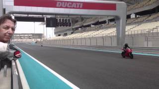 Ducati 1199 Panigale Press Test Passaggio ai box [upl. by Naletak]