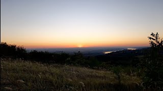 Izlazak Sunca pogled ka Banatu i Karpatima  Sunrise over Banat amp Carpathians [upl. by Erund]