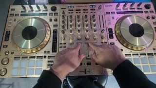 Pioneer DDJ SZ2 crossfader calibration [upl. by Ellertnom789]