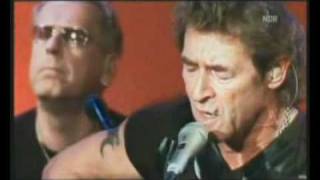 Peter Maffay  So Weit Offizielles Video [upl. by Eynttirb383]