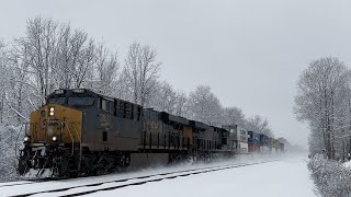 CSX I104 Dashes Through the Snow Jordan NY 1724 4K60 [upl. by Tillo]