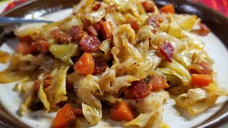 How to make FRIED CABBAGE AND BACON  With Carrots ❤ [upl. by Anselmi]