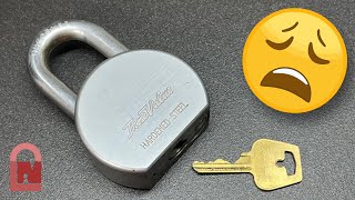 DISASTER True Value 725 Padlock Pick and Gut [upl. by Sivla877]