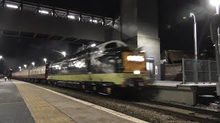 Deltic D9000  Edinburgh Christmas Market  Castleford Station  26th November 2023 [upl. by Sandy]