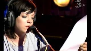 Lily Allen  Womanizer Live JTV 07102009 [upl. by Arlana276]