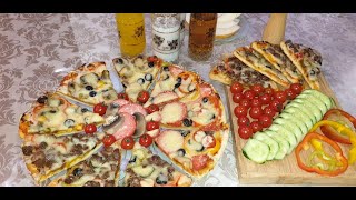 Pizzanın hazırlanması  Etli pizza  Göbelekli pizza  Kolbasalı pizza  3 növ pizza [upl. by Aelram455]