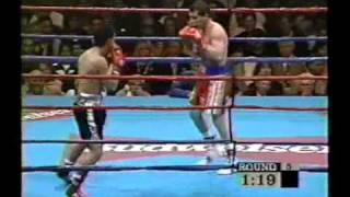 Boxeo  Boxing Julio César Chávez vs Joey Gamache Rounds 4 5 y 6 [upl. by Gudren379]