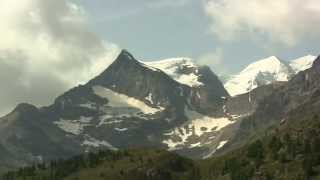 Bernina Express zwischen Pontresina und Alp Grüm [upl. by Katrinka308]