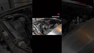 Starting up the Fox Body Mustang Fire in the carburetor bluechipautowerks [upl. by Kumler]