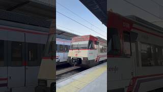 Trenes Renfe 446 cercanias madrid en Chamartin [upl. by Nolyarg]