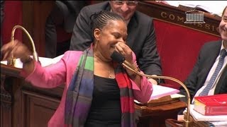 Mariage homo  Taubira prise de fou rire en plein hémicycle  0502 [upl. by Ybab499]