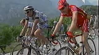 Giro 2002 17 Corvara in Badia  FolgariaPasso Coe PTonkovPSavoldelliJMGarate [upl. by Antonin]