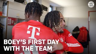 New teammates amp first training session  Sacha Boey at FC Bayern [upl. by Ambrosio]