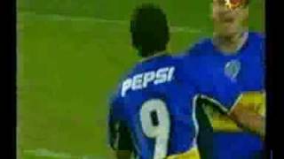 Gol de Tevez a Olimpia Boca 1Olimpia 1 08052002 [upl. by Ellerad]