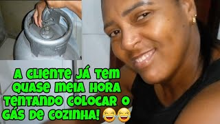 A Cliente Disse que Já Sabe Colocar o Gás de Cozinha Dela e Já Tem Quase Meia Hora 😂😂 [upl. by Direj]