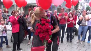 Flash mob Heiratsantrag  Ulm Stadtmitte [upl. by Cahn309]