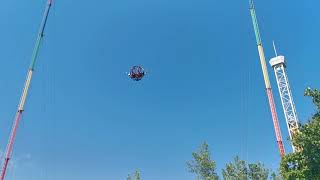 La Ronde Six Flags  Le Sling Shot [upl. by Amaryllis280]