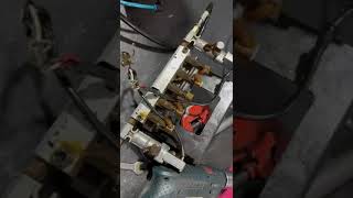 PNEUMATIC GREASE PUMP TESTING WITH METERING INJECTOR amp TAKEOFF INJECTOR [upl. by Anjanette]