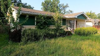 Homeowner GRATEFUL We Knocked On His Door After His Mower Was BROKEN [upl. by Ted209]