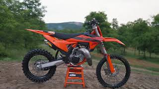 2025 KTM 85 SX – mit 85 cm³ und WP XACTFederbein [upl. by Yaras]