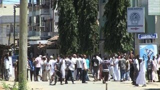 Kenyan police Muslim youth clash in Mombasa [upl. by Ahtel]