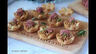 Idea per Capodanno Cestini di Pasta Sfoglia con cotechino e lenticchie [upl. by Erasmo540]