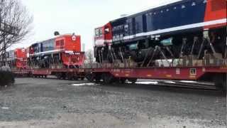 1 23 2013 Muncie In NS L82 with new Progress Rail Narrow Gauge units [upl. by Reynold]