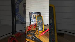 FLUKE 1587FC 📊Insulation Multimeter The Game Changer 👀 [upl. by Richel]