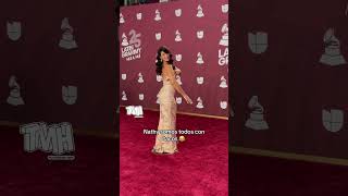 Nathy Peluso casi se cae en la alfombra de los Latin GRAMMY 2024 [upl. by Orelie]