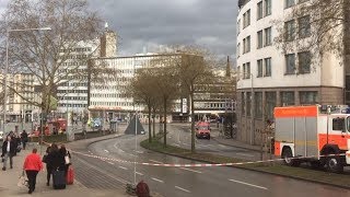 Sturmschaden in Kassel Dachblech drohte auf Straße zu stürzen [upl. by Hill724]