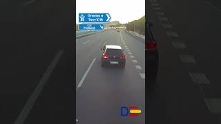 Los camiones no frenan tanto  Dashcams España [upl. by Eillek273]