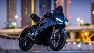 Ducati Panigale 899 959 1199 1199S 1299 1299S V4 V4R V4S Top Speed [upl. by Jojo]