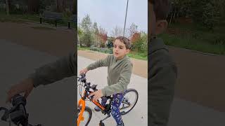 On va au parc 🐶 shorts viralvideo dog cute familyvlog [upl. by Assiroc]