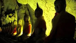 Tropfsteinhöhle und Tempel Tham Khao Luang in Phetchaburi Thailand [upl. by Havot]