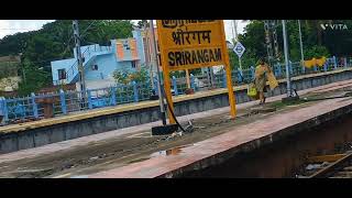 MEMU amp GURUVAYUR EXPRESS DEPARTURE AND ARRIVAL AT SRIRANGAM 03112024 [upl. by Viddah]