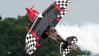 Skip Stewart Aerobatics  Battle Creek Airshow 2015 [upl. by Ahtimat]