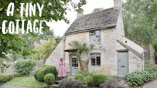 The COSY MAGIC OF A TINY ENGLISH COTTAGE [upl. by Ashelman]