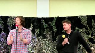 J2 Breakfast Panel Burbank Convention Part 1 [upl. by Ramhaj]