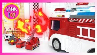 Fire Pororo transformation fire truck Pororo fire truck turned into Fire Station 핑크토이 pink toy [upl. by Enak182]