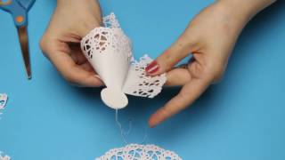 Quick and easy Christmas decorationsHow to make a Paper Doily Angel Ангелок из ажурных салфеток [upl. by Nivlak]