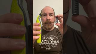 How To Put a Guard on a Philips Norelco OneBlade shorts shavingtips shaving [upl. by Arrait270]