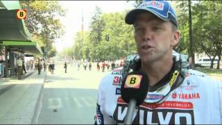 Frans Verhoeven stunt door de straten van Santiago aan het eind van Dakar 2013 [upl. by Anyah]