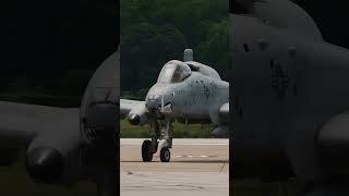 A10 Thunderbolt 2 military exército war [upl. by Erdnaek]