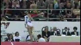 Andrea Raducan  FX 2001 World´s GOLD MEDAL [upl. by Yssirhc]