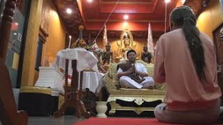 quotSaiyasatquot los rituales mágicos que coexisten con el budismo en Tailandia [upl. by Onida]