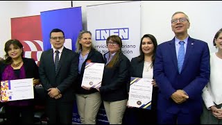 Empresarios cuencanos reciben “Mi Primer Certificado INEN” [upl. by Gayleen]