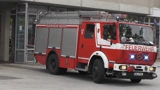 Gong amp Durchsage Reserve HLF 202 der Feuerwehr Neuss [upl. by Marciano253]