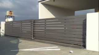 Telescopic sliding gate V2electronica telescopic sliding automatic motorised Faac gate [upl. by Neehsar289]