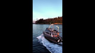 Rare 33 Custom EagleCraft Flybridge – A MustSee [upl. by Reagen]